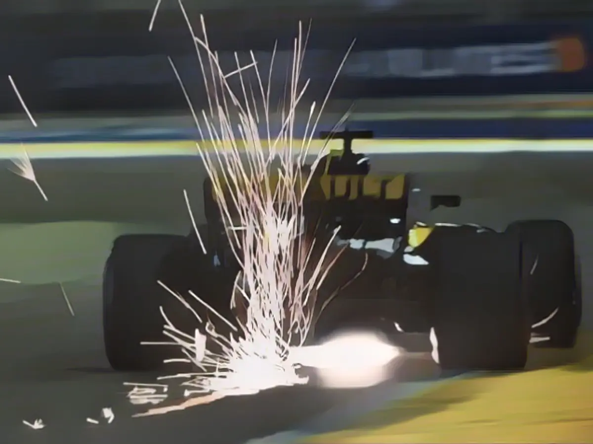 Russian Grand Prix: Ferrari challenge collapses over team order dispute, Hamilton wins