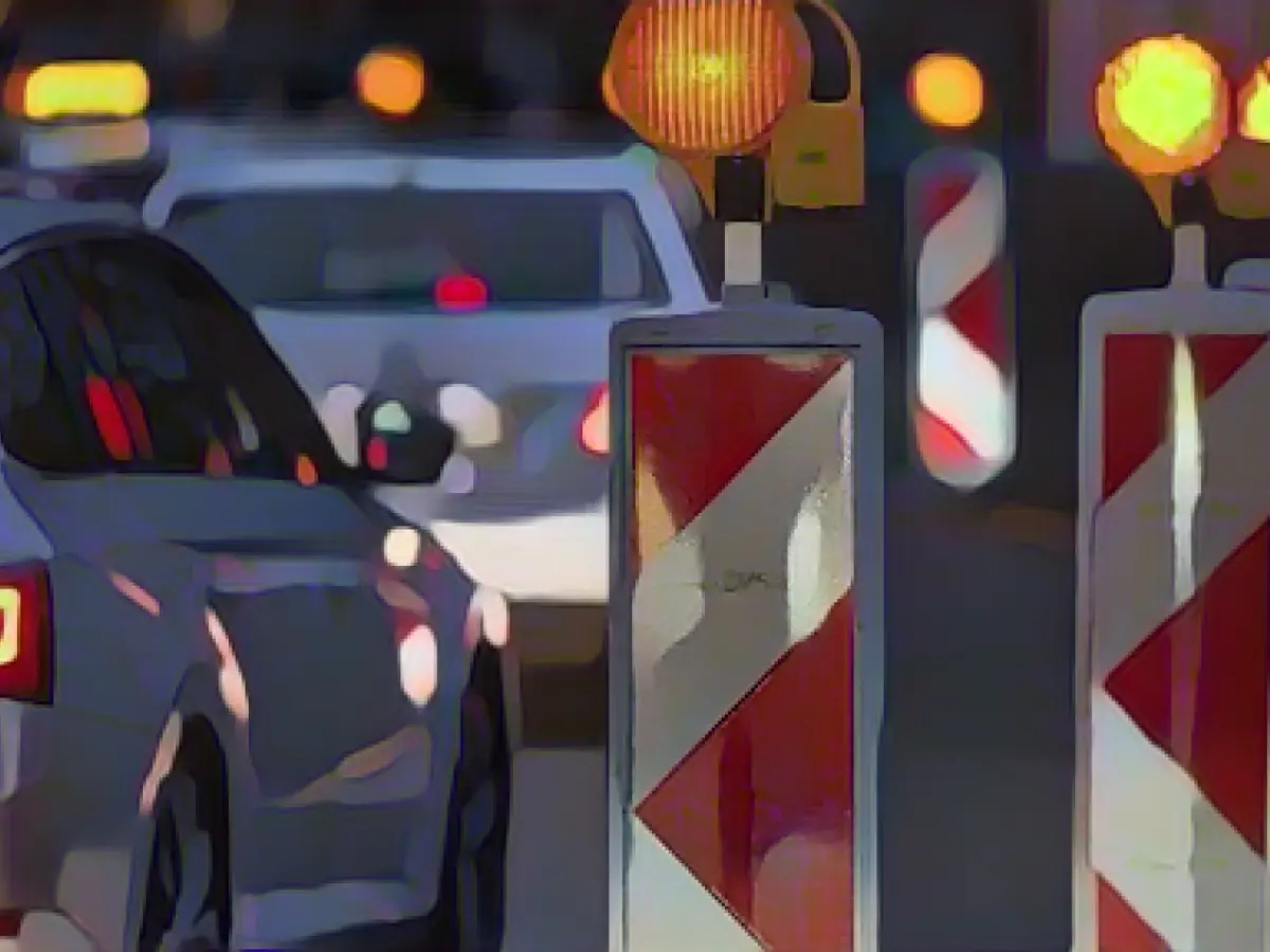 Vacations, commuters and drivers home: ADAC warns of traffic jams