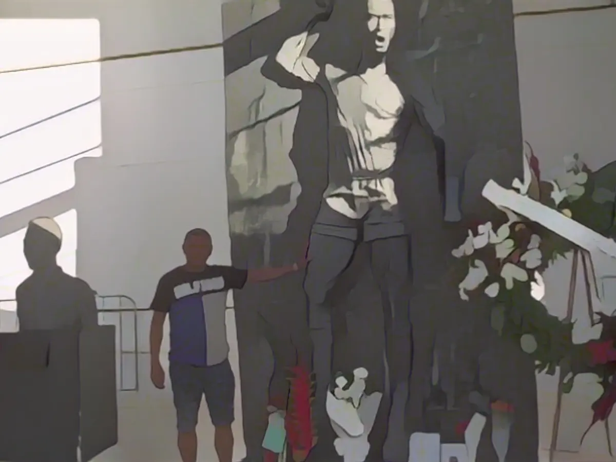 Thousands bid farewell to Pele