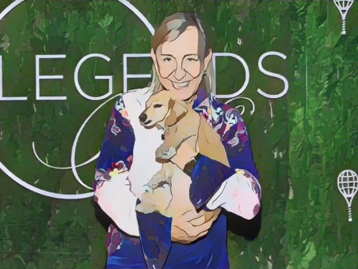 Tennis player Martina Navratilova diagnosed with throat and breast cancer