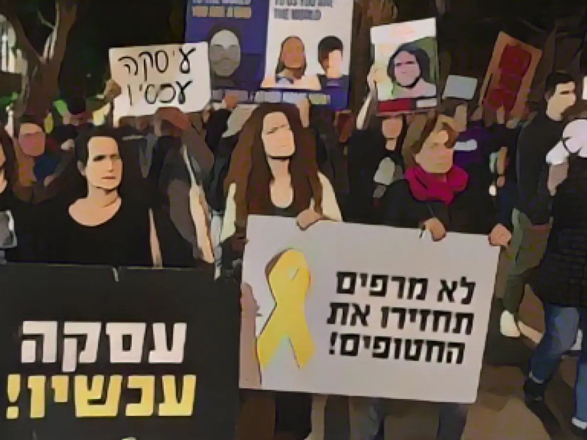 Hamas releases video of three elderly Israeli hostages