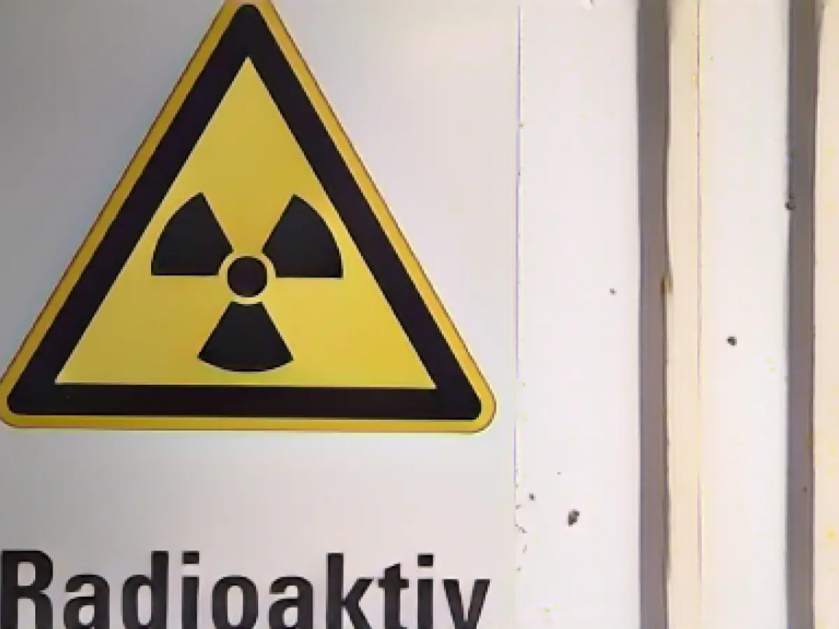 Environment Minister to present decision on repository