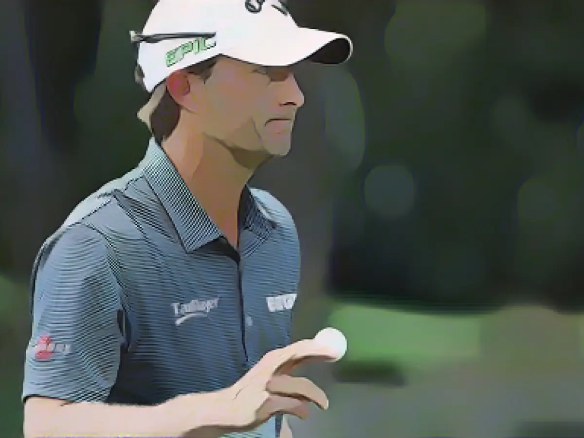 PGA Championship: Kevin Kisner leads, Green Mile takes a beating