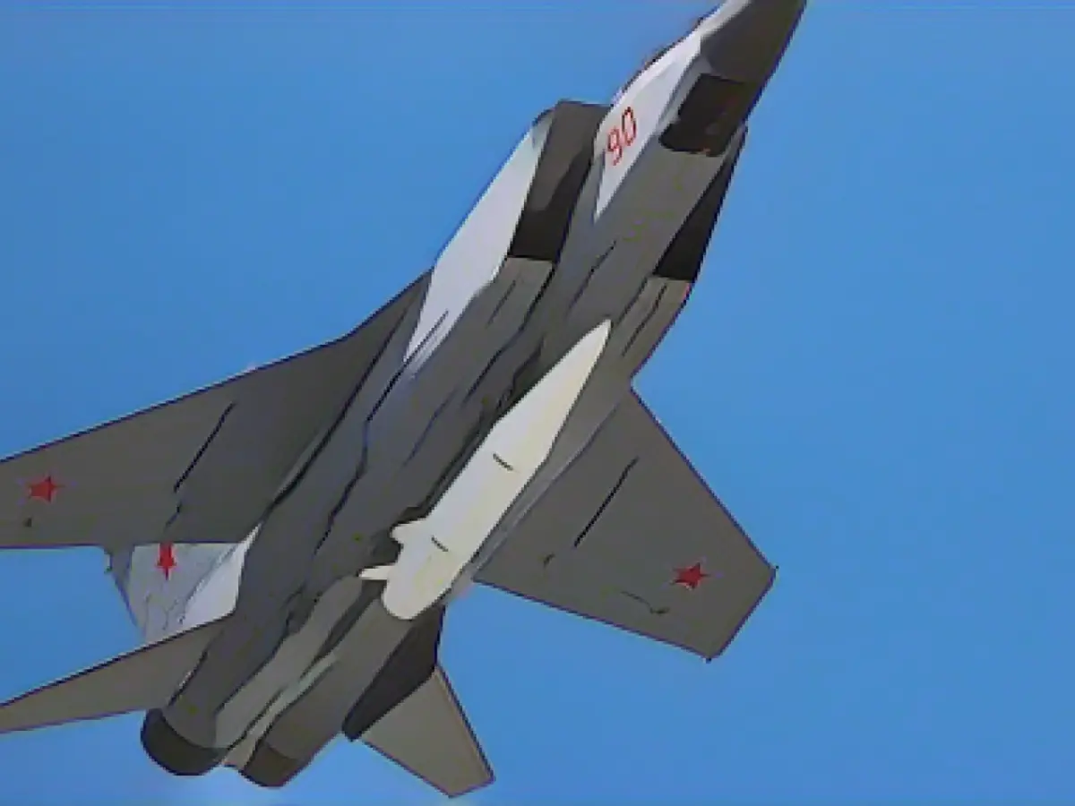 London: Russia deploys hypersonic missile again