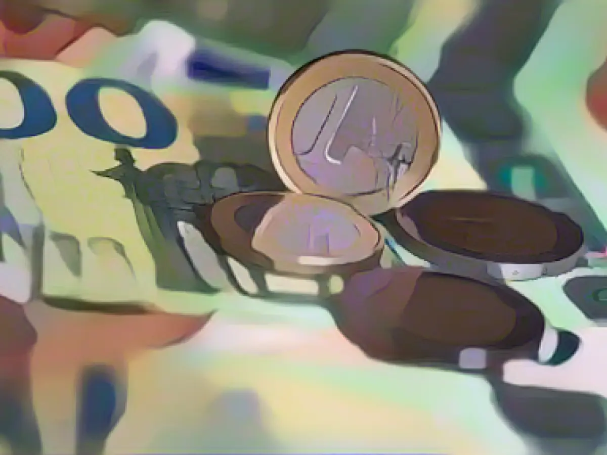 Inflation in the eurozone falls to 2.4 percent