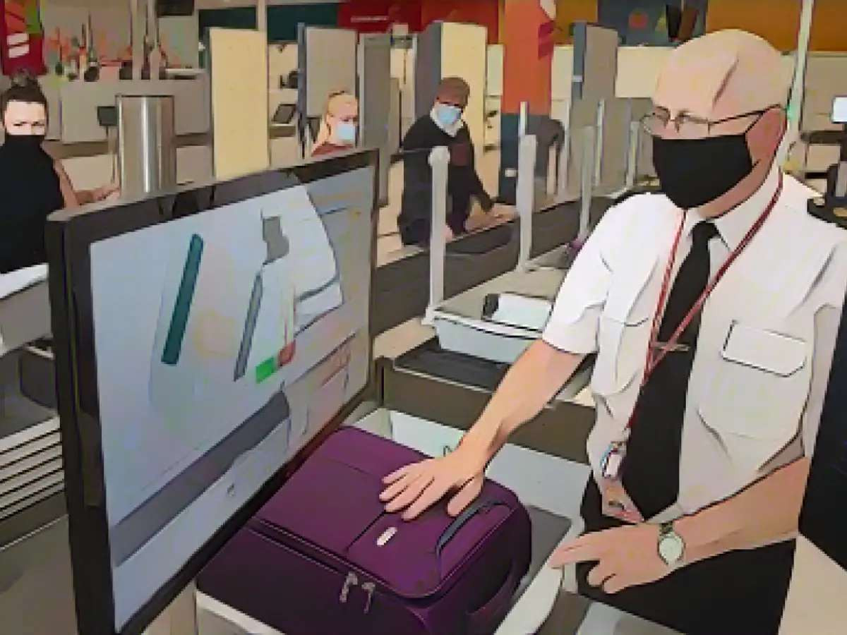 We have the technology to end liquid bans at airports. So why does it still work?