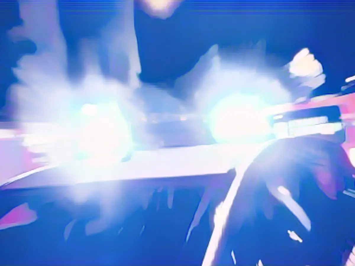 Two cars burnt out: Police suspect arson