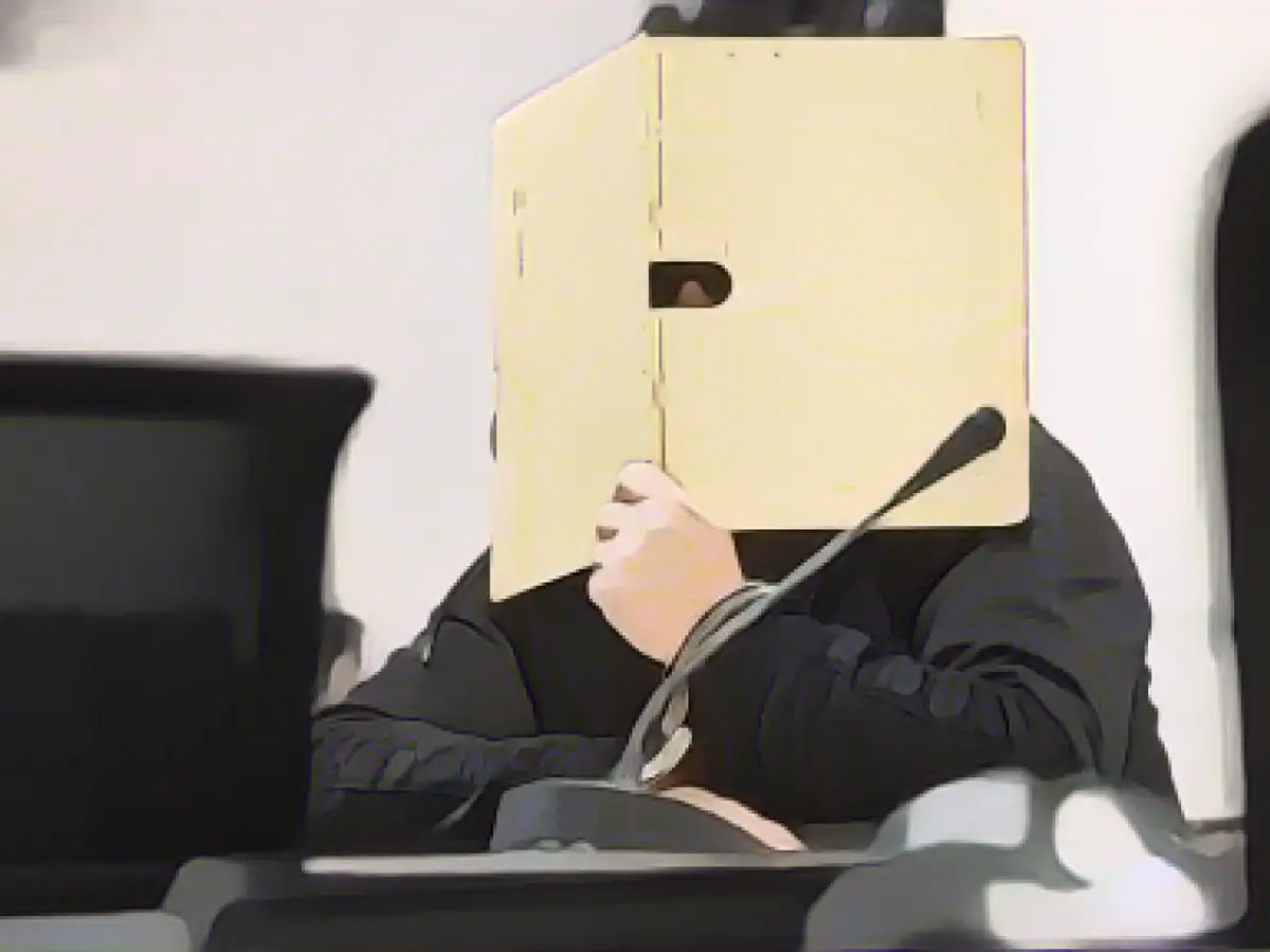 Shots fired at Mercedes plant - life imprisonment