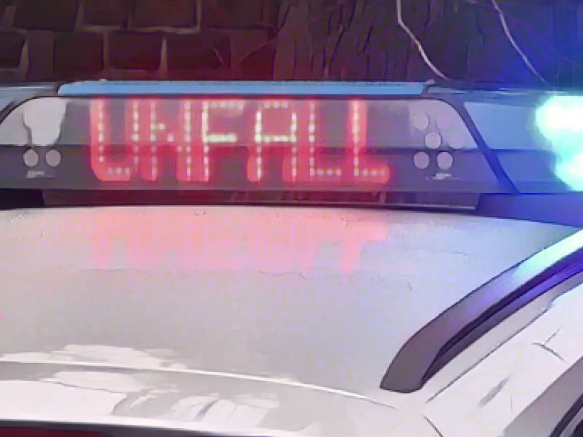 Accident while turning: Two minor injuries in Tamm