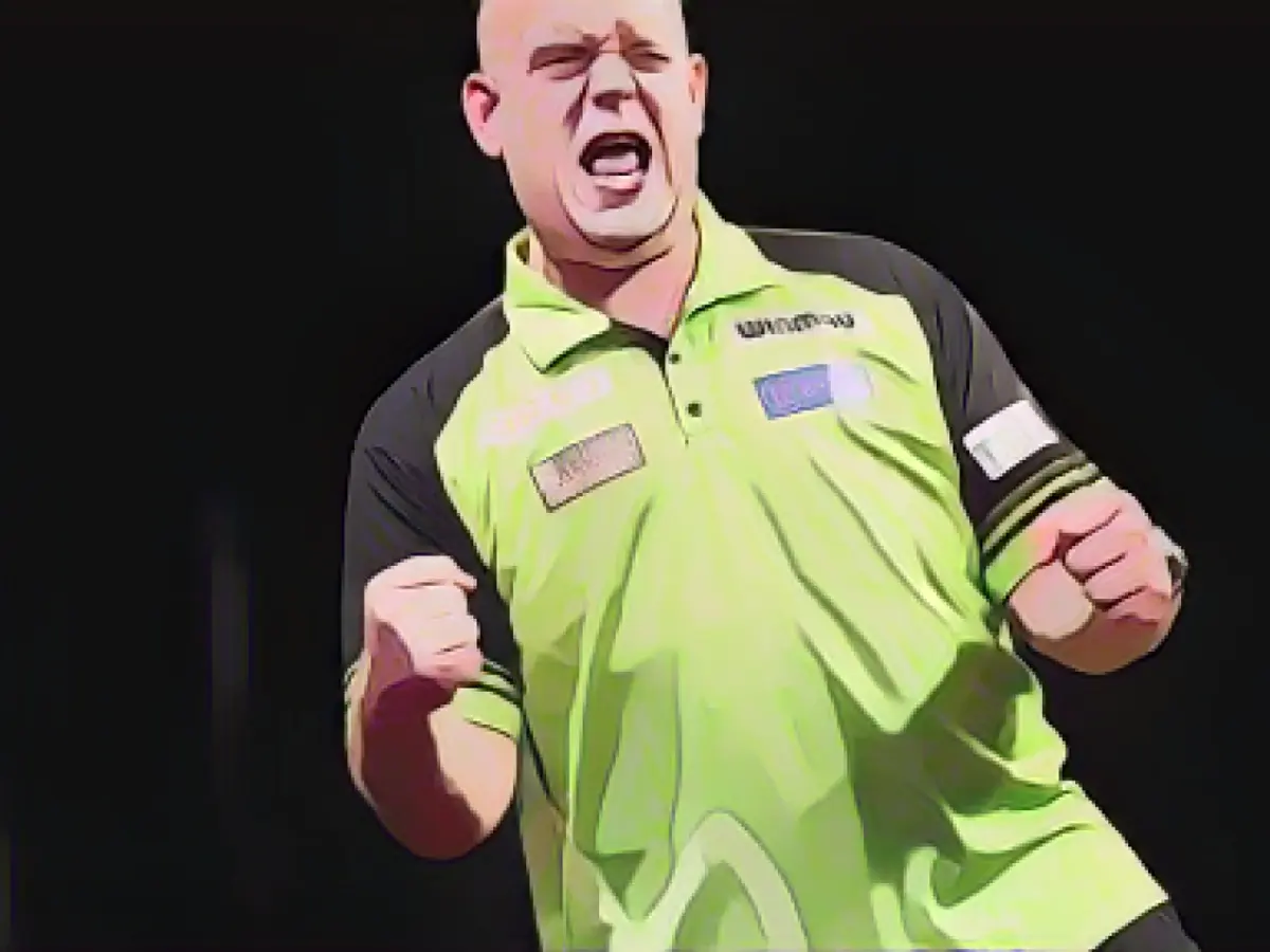 Three-time World Darts Champion van Gerwen on course in London