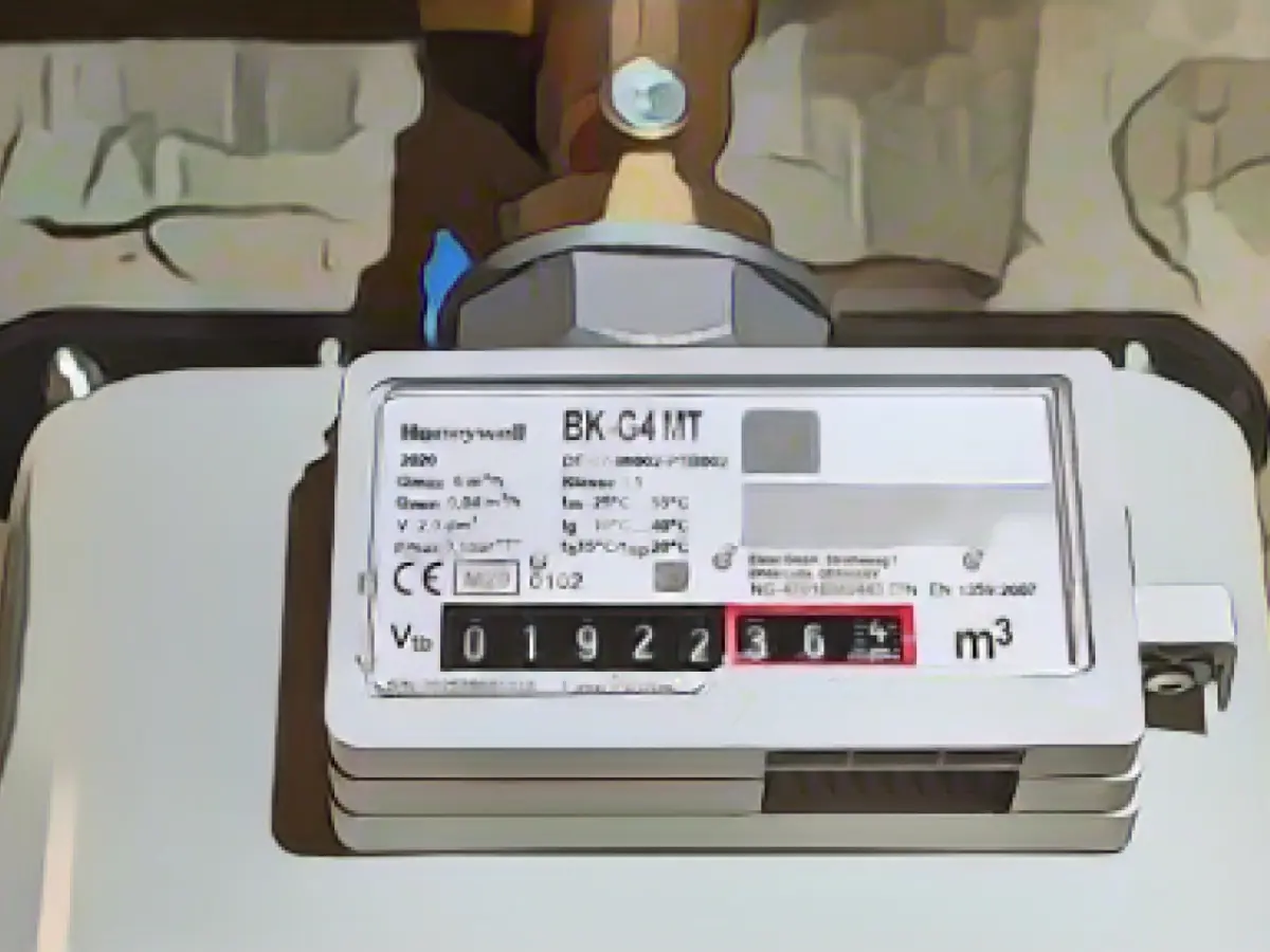 Energy consumption falls to historic low in 2023