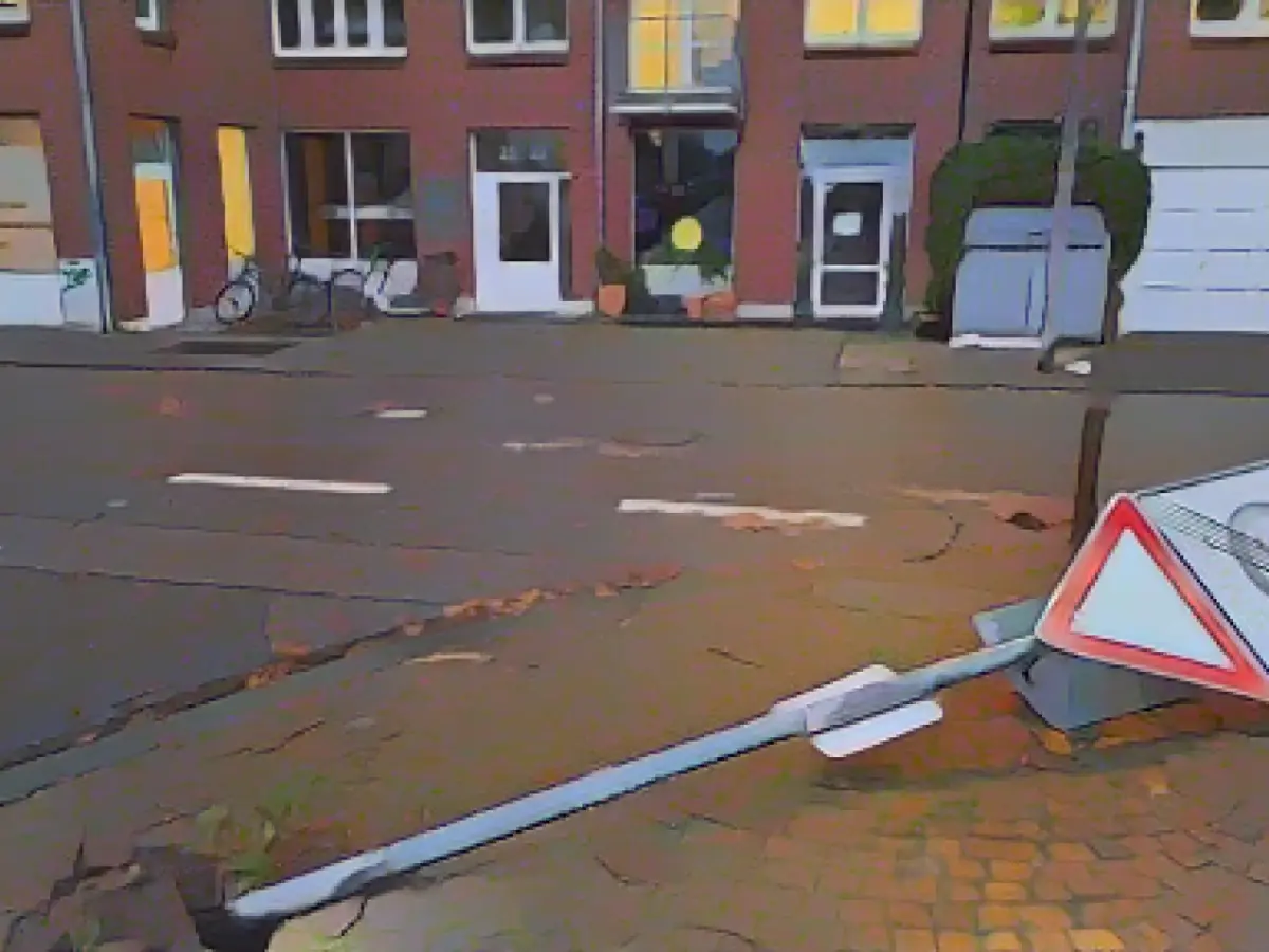 Weather service investigates suspected tornado in Cologne