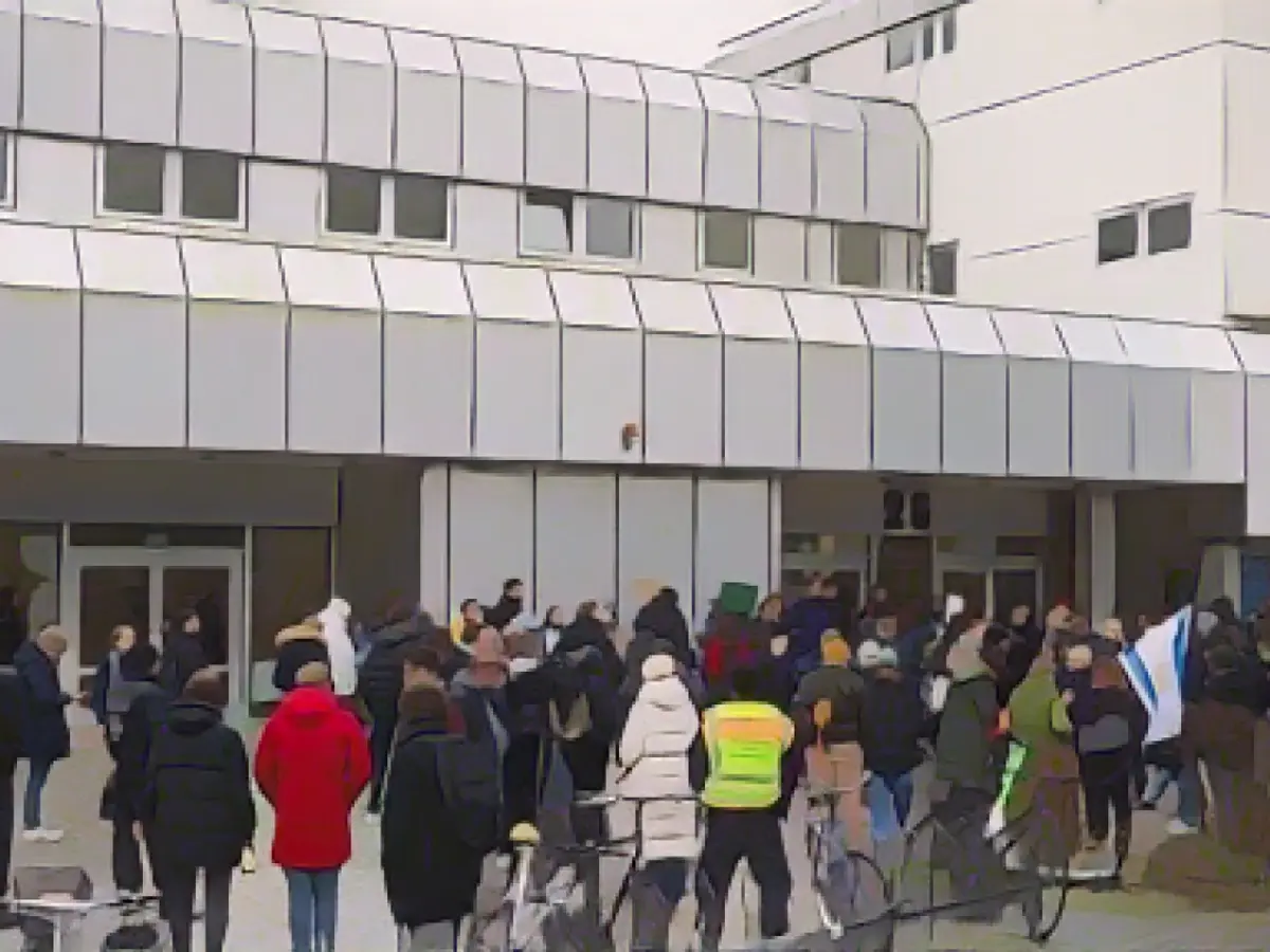 FU wants to take stronger action against anti-Semitism