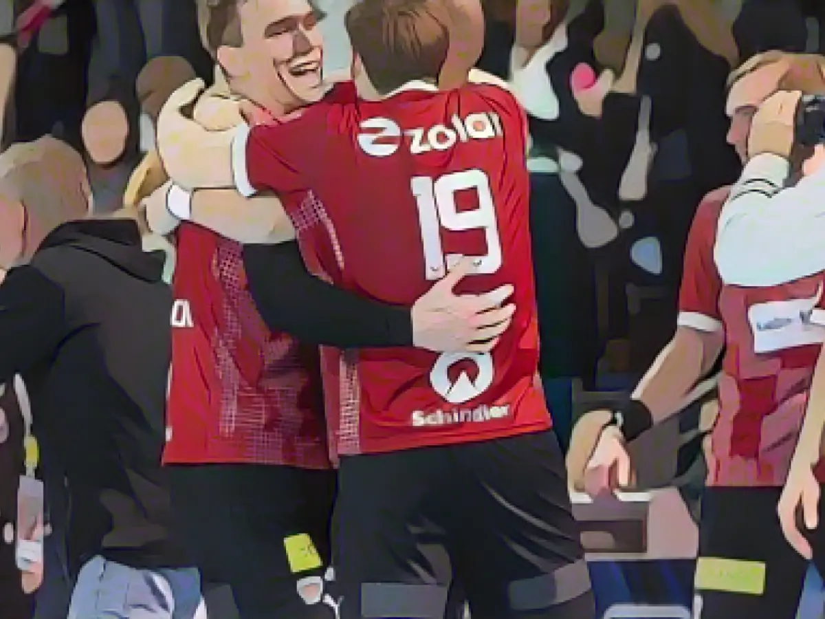 Füchse Berlin give Leipzig no chance