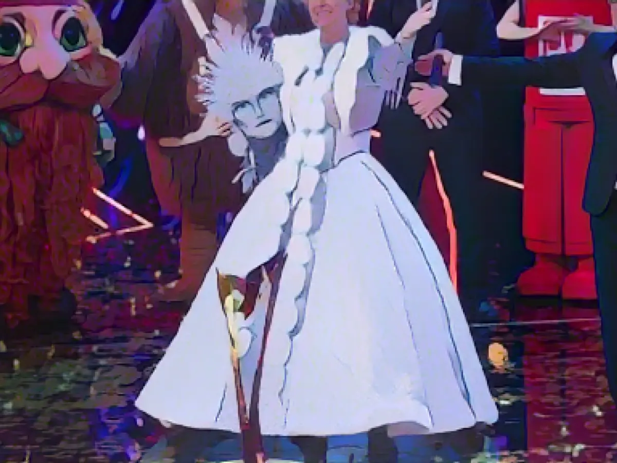 Jennifer Weist wins as ice princess "Masked Singer"