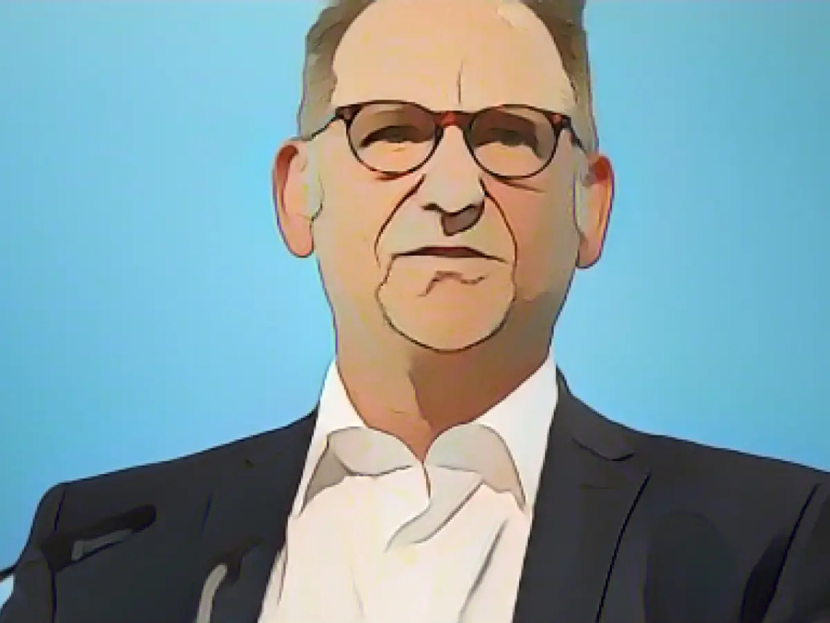 Thousands apply for repair grant for electrical appliances