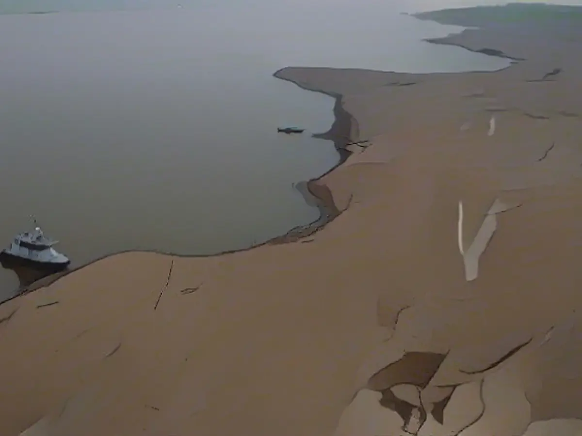 Strong El Niño continues to influence weather in the new year