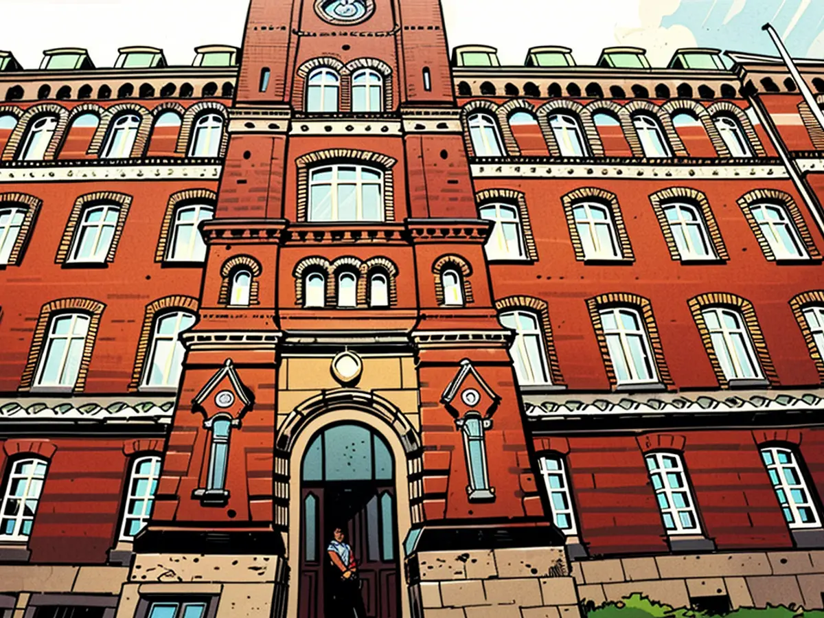 attsempted murder accused undergoes knife attack